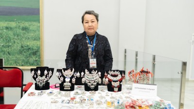 ​«Қара шаңырақ» қолөнер және халықтық өнер көрмесі өтті