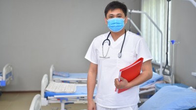 ​Нұрсұлтан Назарбаев Шымкент клиникасына басшылық етеді