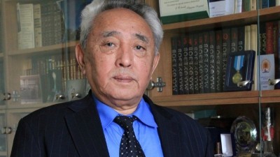 Халық жазушысы Қабдеш Жұмаділов дүниеден өтті