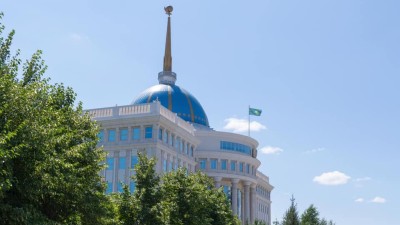 Президент екі өңір әкімінің есебін тыңдады