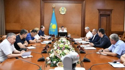 М.Әйтенов коммуналдық қызмет көрсетушілерге ескерту жасады