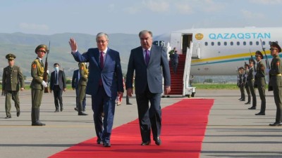 ​Тоқаев Тәжікстанға ресми сапармен барды