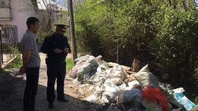 Шымкентте қоқыс тастаған тұрғын жауапқа тартылды