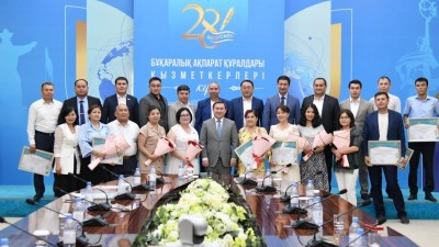 М.Әйтенов БАҚ өкілдерін кәсіби мерекемен құттықтады