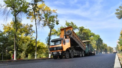 Шымкентте күрежолдар жөнделуде