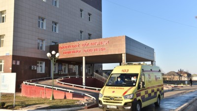 Шымкентте сколиозға ота жасалды