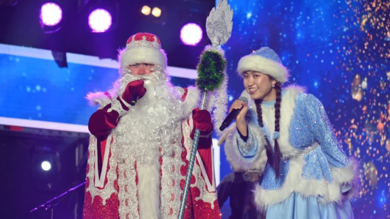 ​«ТӨРЛЕТ, ЖАҢА ЖЫЛ!»: МЕРЕКЕЛІК ГАЛА-КОНЦЕРТ ӨТТІ