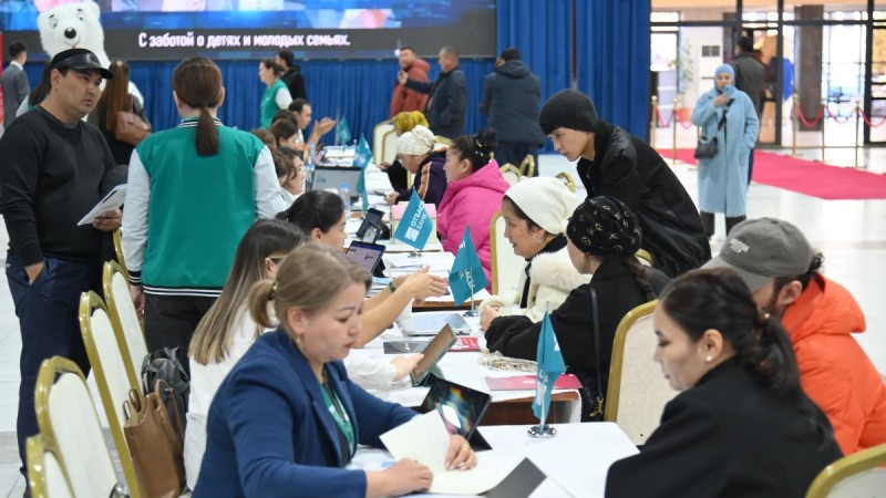 Шымкентте жылжымайтын мүлік жәрмеңкесі өтті