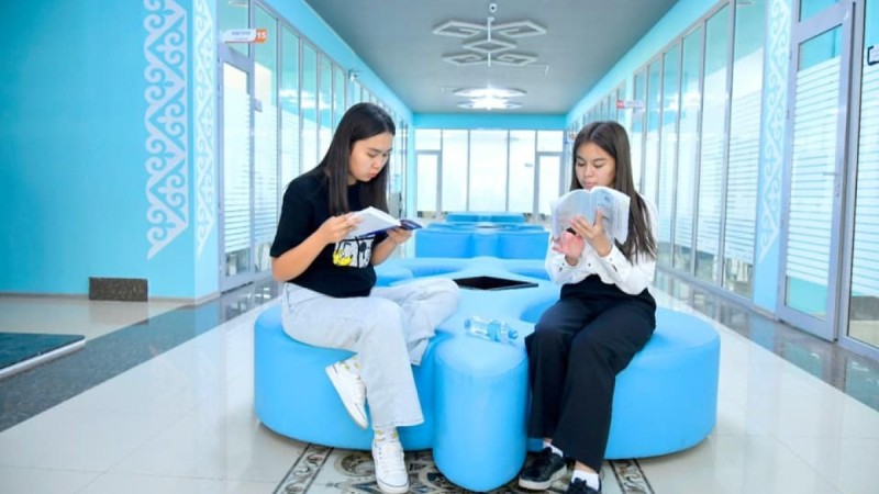 Биыл ашылған мектептер циклі: «125 High School»