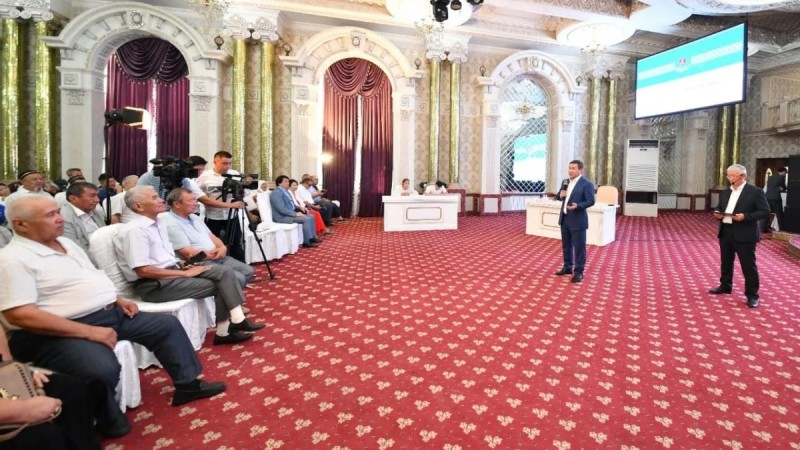 Абай ауданы тұрғындарымен кездесу өтті