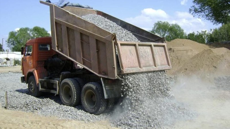 Биыл 153 шақырым жолға шағал тас төселеді