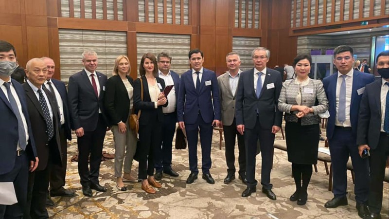 Шымкент әкімінің орынбасары поляк кәсіпкерлерін инвестиция салуға шақырды