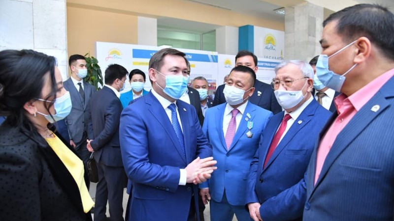 Nur Otan партиясына - 22 жыл